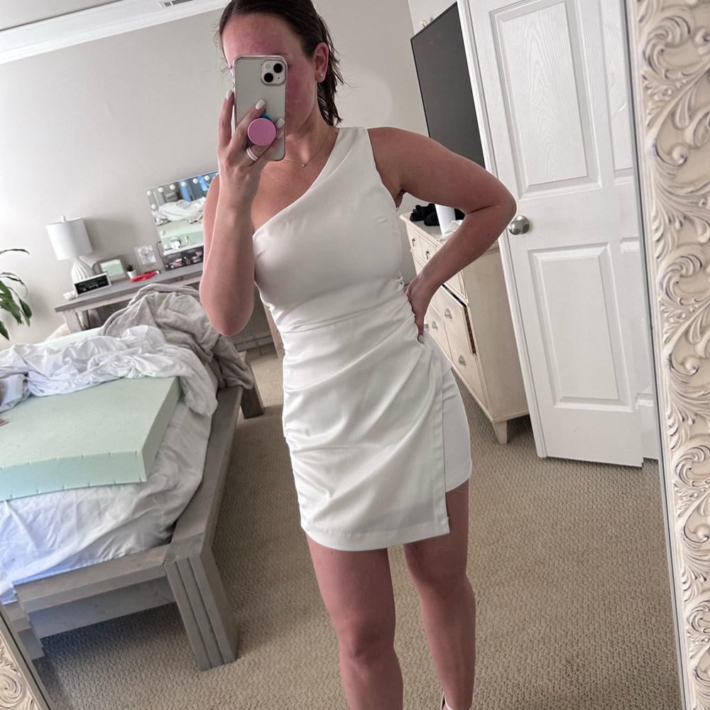 White Mini dress